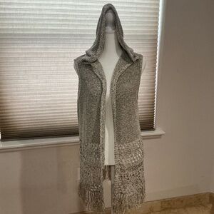 Elle Tahari Beautiful Crochet Hooded Vest Size M